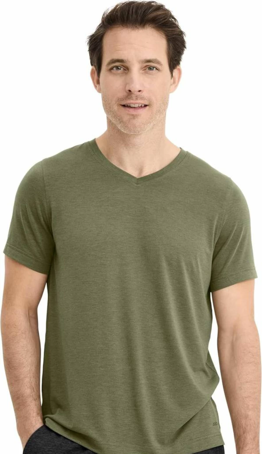 Jockey Men's EverActive Performance V-Neck T-Shirt - Moisture Wicking Activewear Top for Gym & Casual Wear